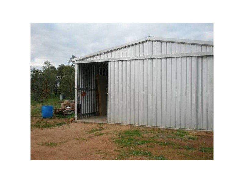 127 Woodley Farm Drive, Northam WA 6401