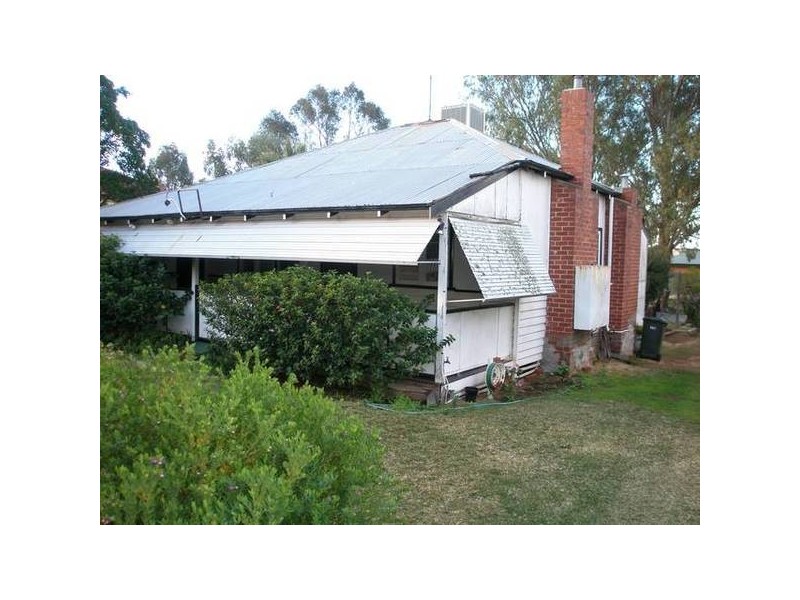 Hampton Street, Northam WA 6401