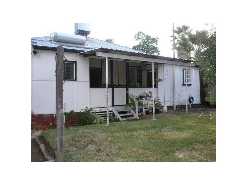 Hampton Street, Northam WA 6401