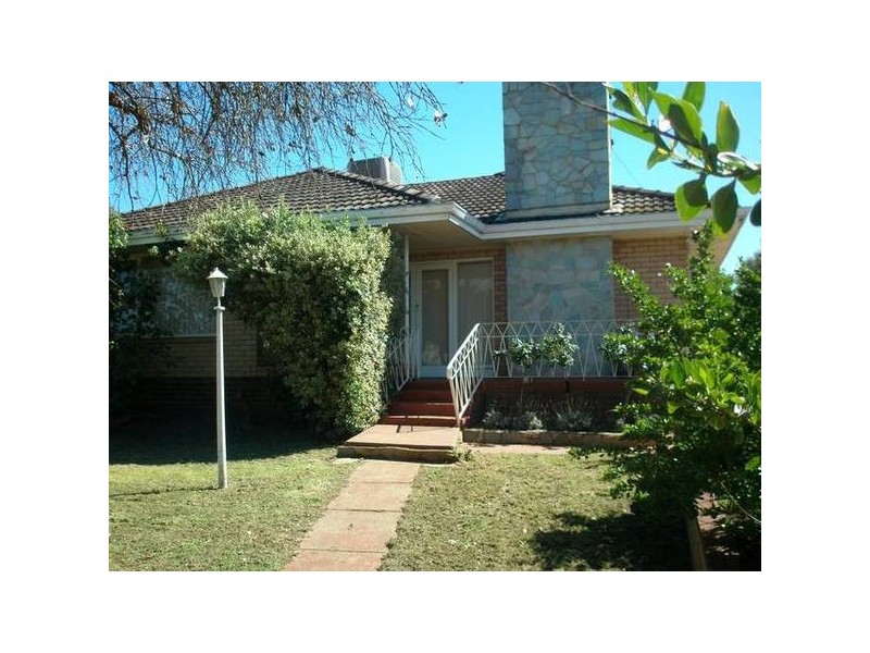 13 Tamplin Street, Northam WA 6401