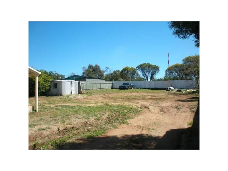 13 Tamplin Street, Northam WA 6401