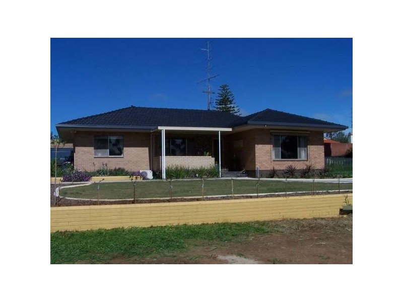 93 Chidlow Street, Northam WA 6401