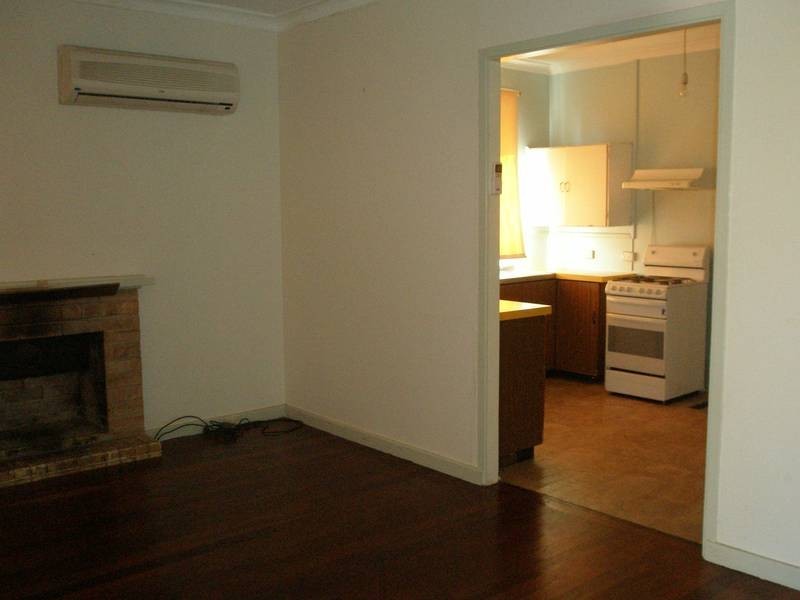 14 Wallarat Road, Northam WA 6401