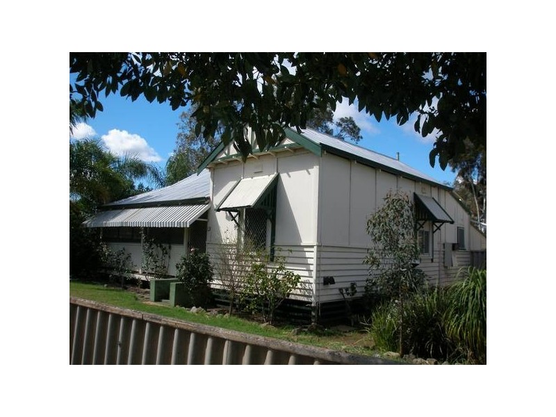 13 Old York Road, Northam WA 6401