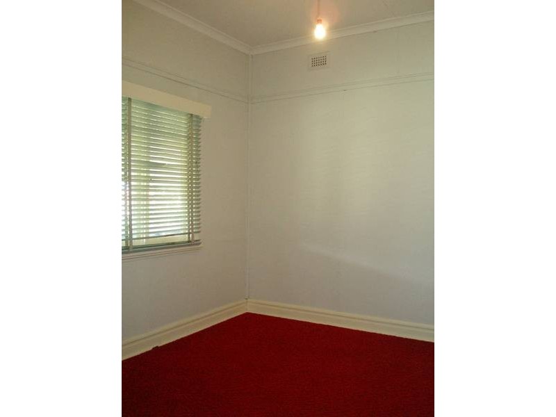 35 Gairdner Street, Northam WA 6401
