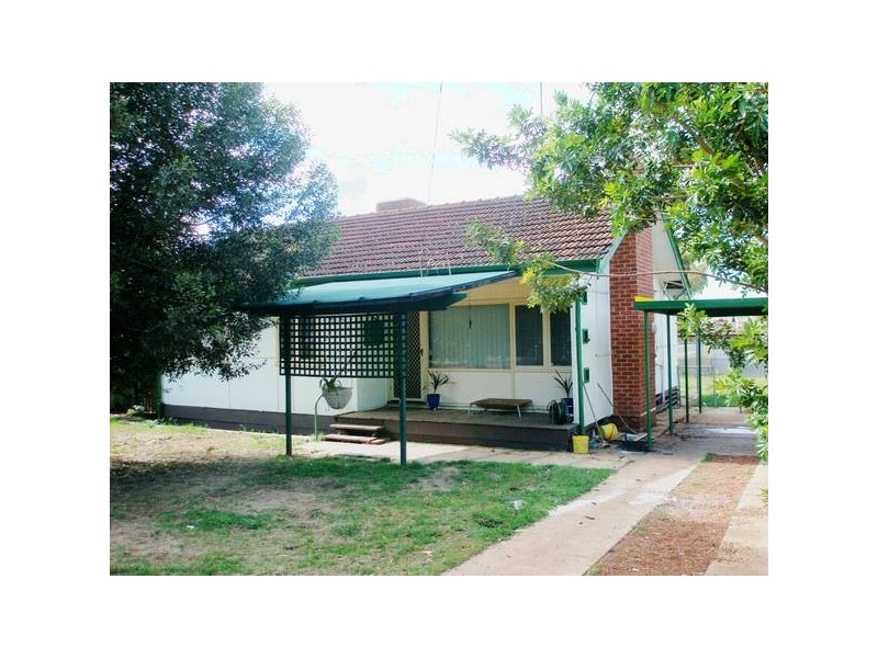 106 Newcastle Road, Northam WA 6401