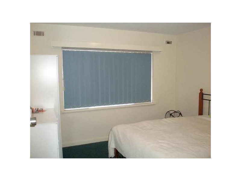 2/10-16 Chidlow Street, Northam WA 6401