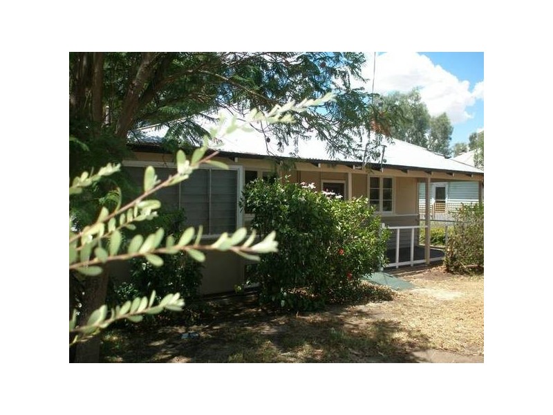 24 Hampton Street, Northam WA 6401