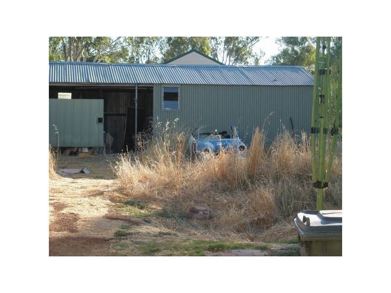 28 Charles Street, Northam WA 6401