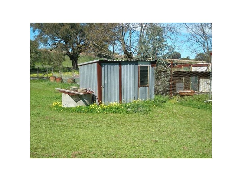 7 Knight Street, Northam WA 6401