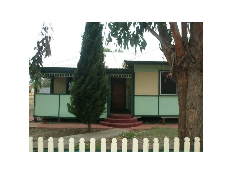 269 Wellington Street, Northam WA 6401