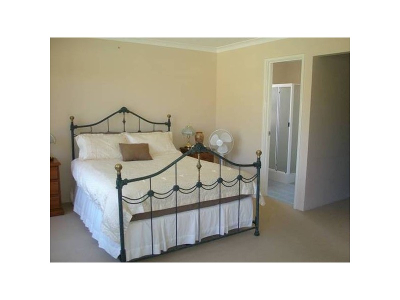 11 Killick Street, Northam WA 6401