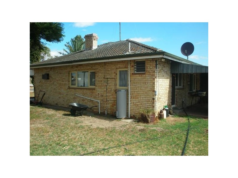 51 Suburban Road, Northam WA 6401