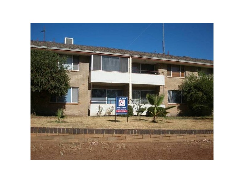 2/10-16 Chidlow Street, Northam WA 6401