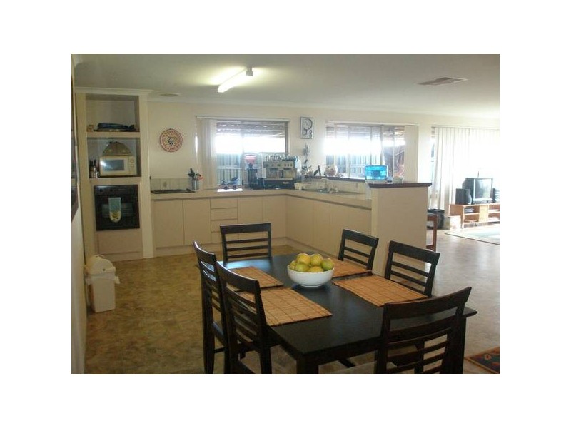 15 Hunter Place, Northam WA 6401