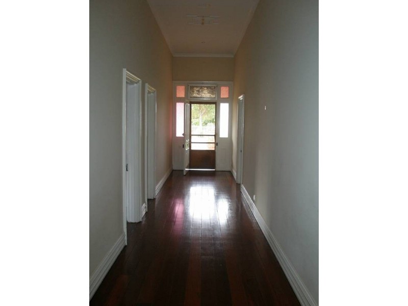 35 Newcastle Road, Northam WA 6401