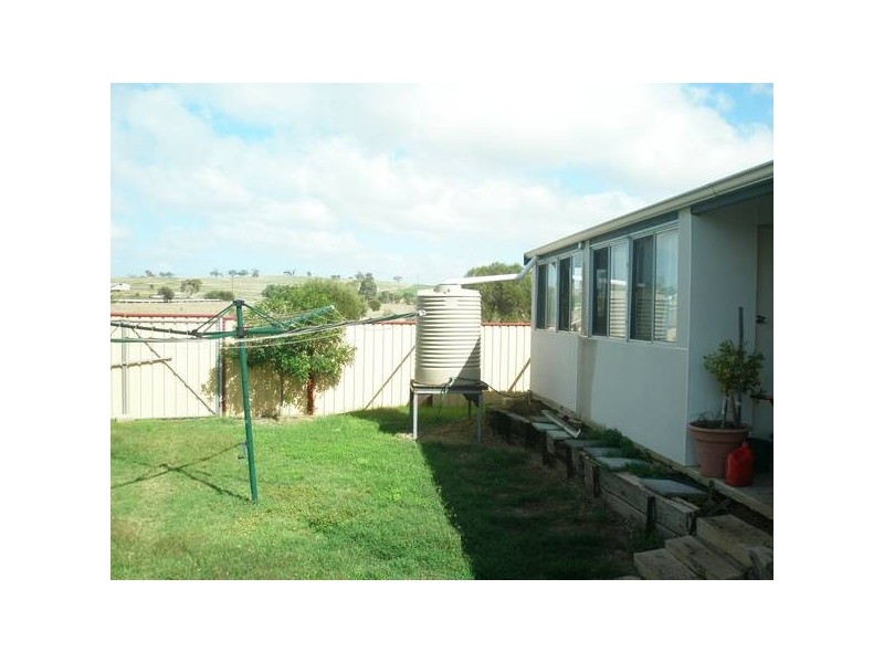 5 Davey Court, Northam WA 6401