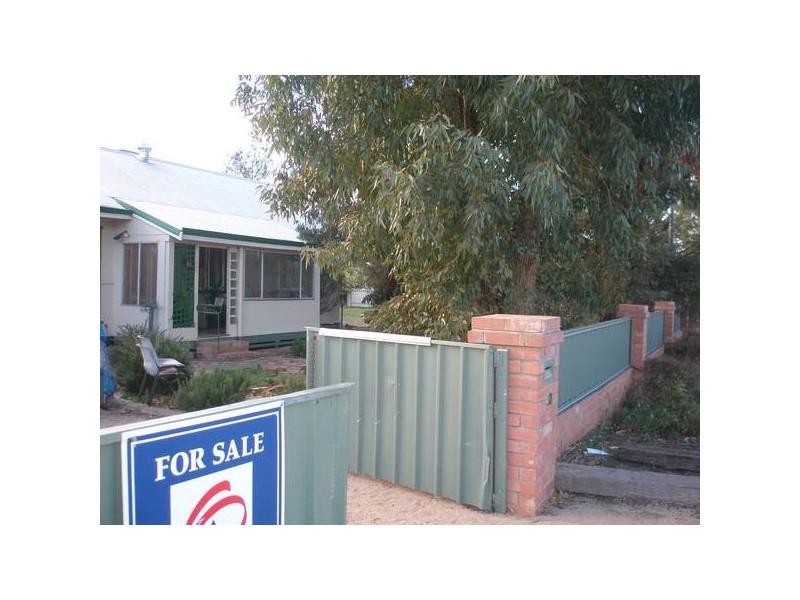 20 Knight Street, Northam WA 6401