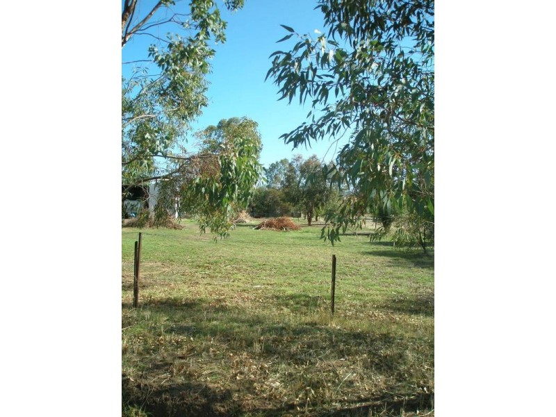 12 Burn Street, Northam WA 6401