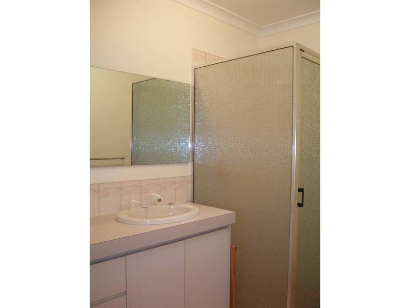 2/16 Forrest Street, Northam WA 6401