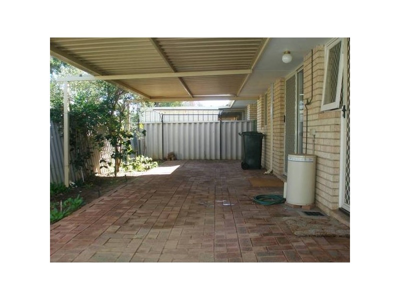 2/16 Forrest Street, Northam WA 6401