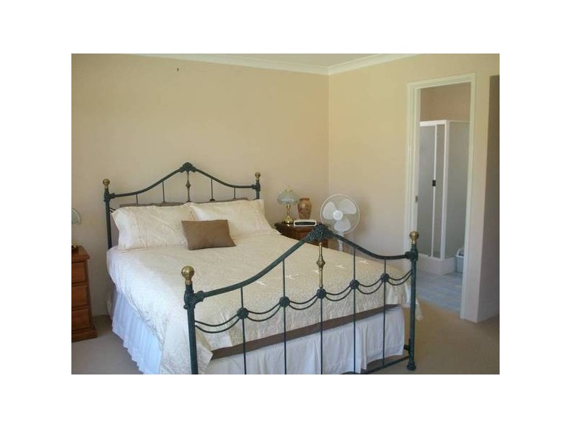 11 Killick Street, Northam WA 6401