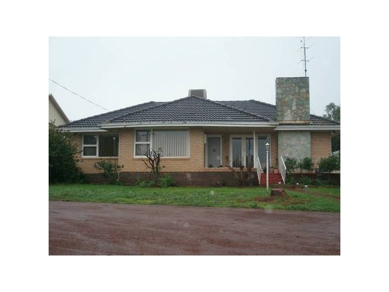 13 Tamplin Street, Northam WA 6401