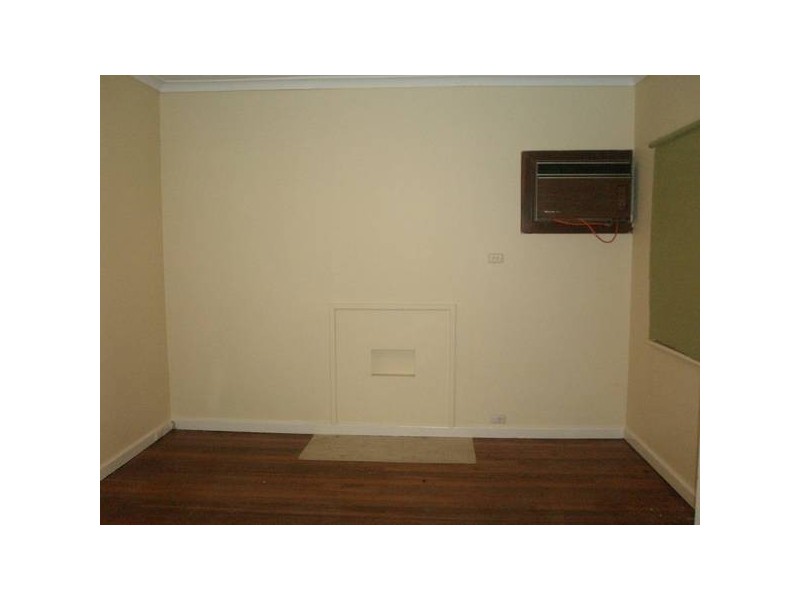 9 Walarat Road, Northam WA 6401