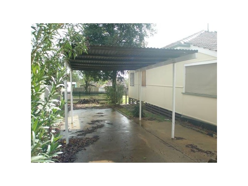 9 Walarat Road, Northam WA 6401