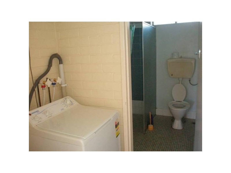 1/67 Newcastle Road, Northam WA 6401