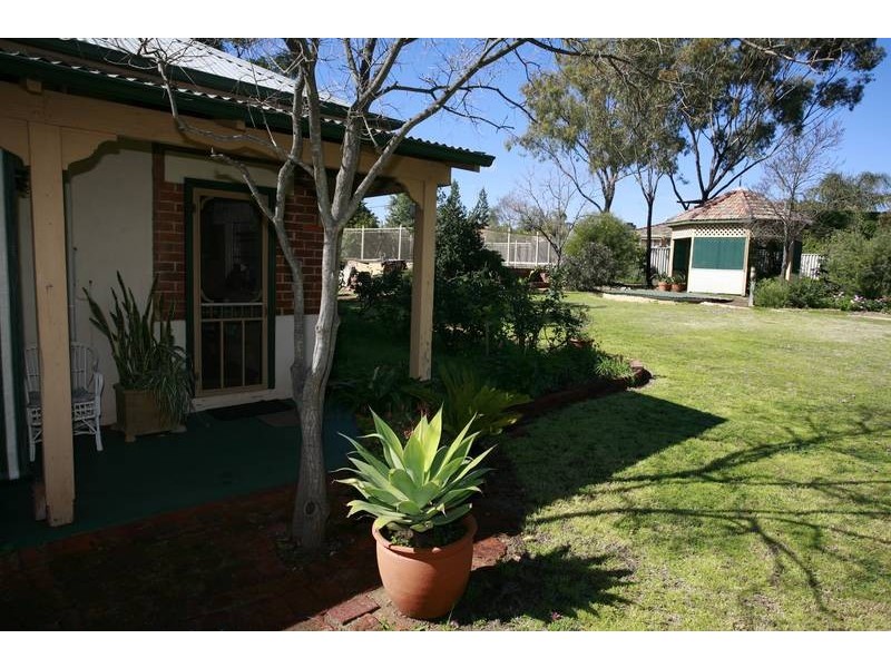 59 Gordon Street, Northam WA 6401