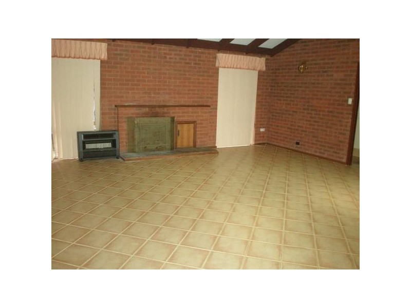 78 Throssell Street, Northam WA 6401