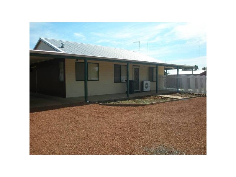 9 Turner Street, Northam WA 6401