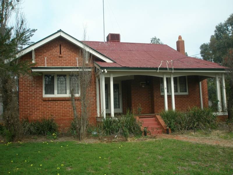 8 Uralia Terrace, Northam WA 6401