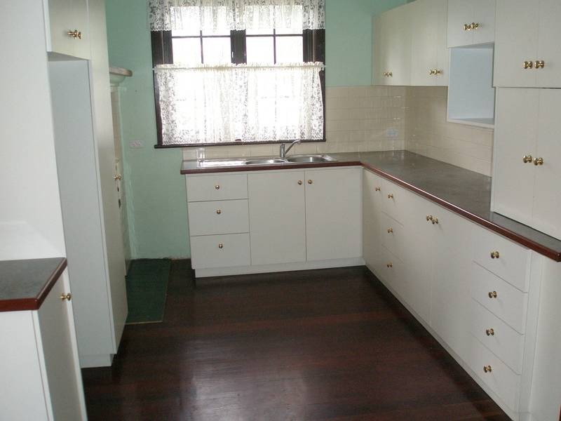 8 Uralia Terrace, Northam WA 6401