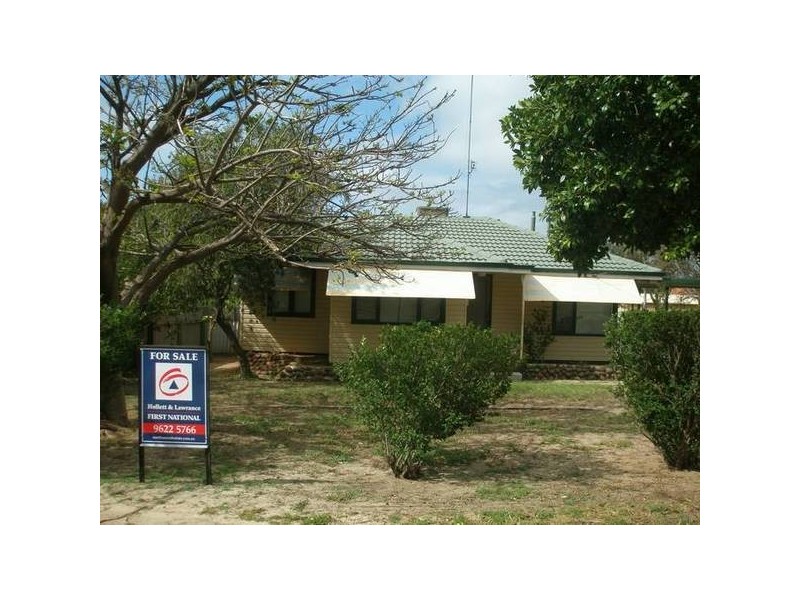 15 Fernie Street, Northam WA 6401