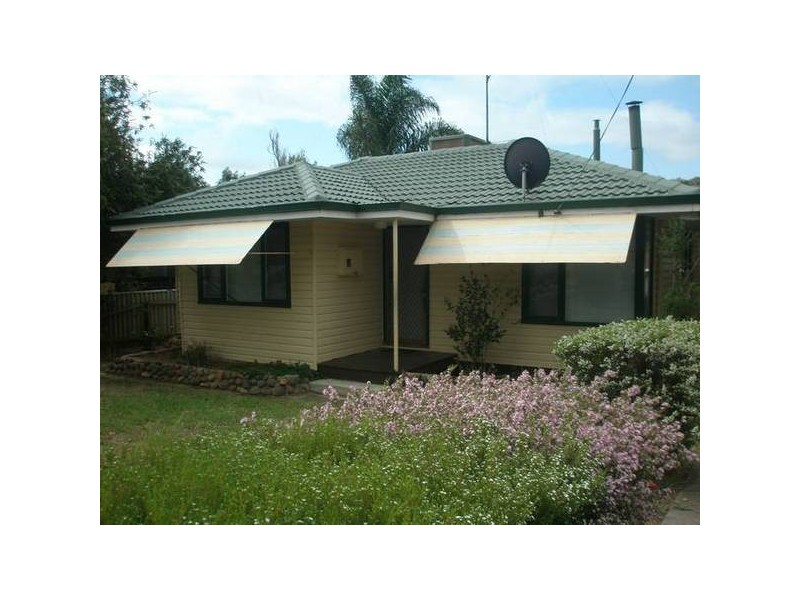 15 Fernie Street, Northam WA 6401