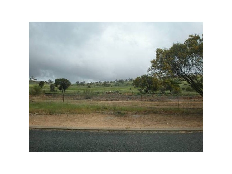 15 Fernie Street, Northam WA 6401