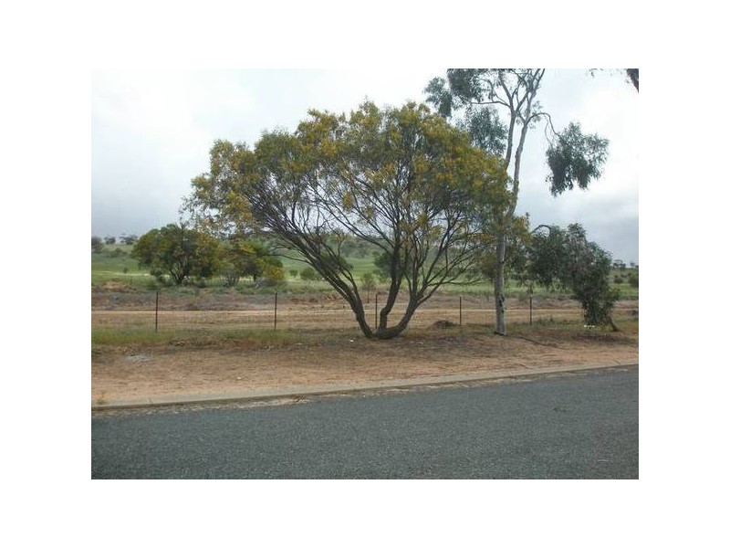 15 Fernie Street, Northam WA 6401