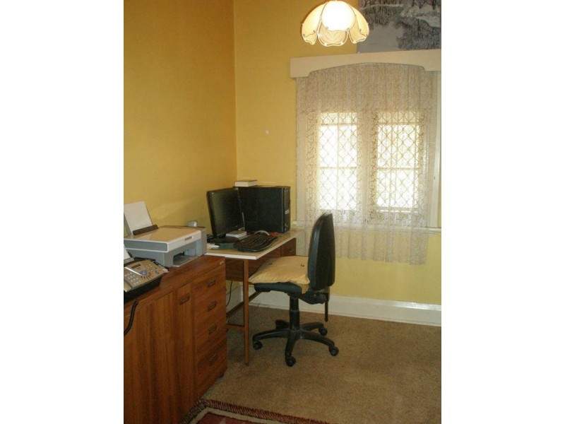 92 Chidlow Street, Northam WA 6401