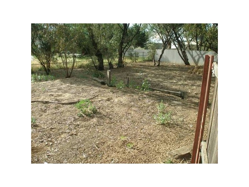 92 Chidlow Street, Northam WA 6401