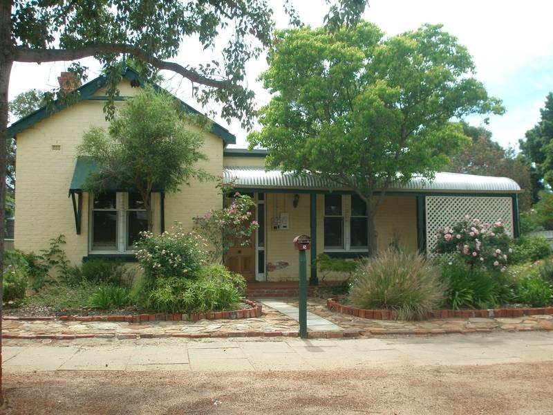 12 Weld Street, Northam WA 6401