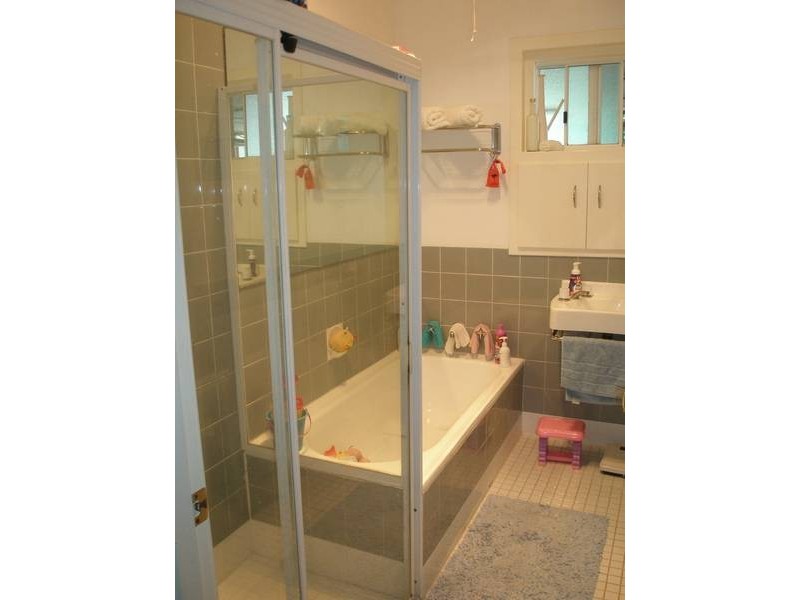 24 Gibbings Street, Northam WA 6401