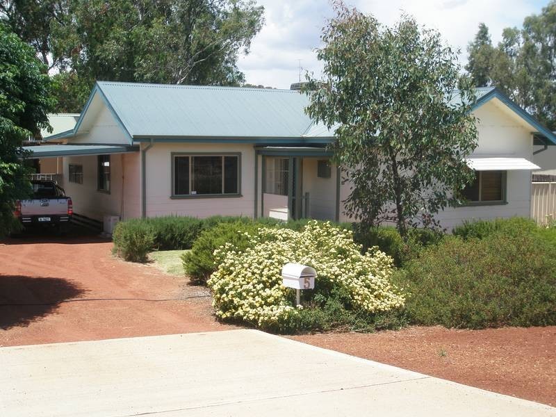 5 James St, Northam WA 6401