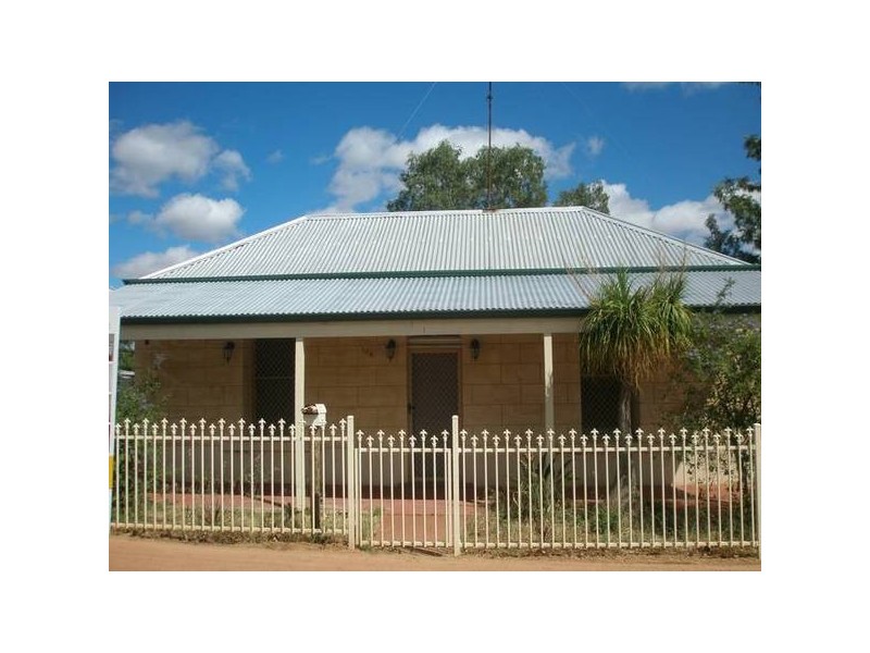 184 Duke Street, Northam WA 6401