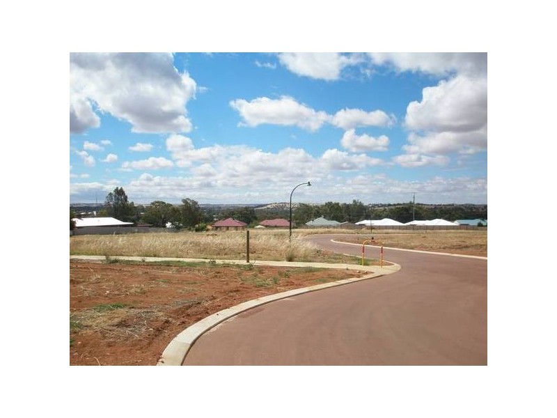 34 Oakover Place, Northam WA 6401