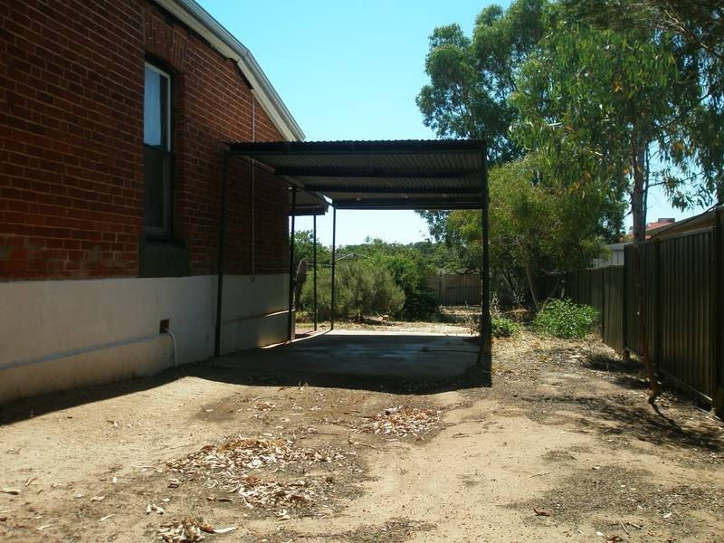12 Wellington Street, Northam WA 6401
