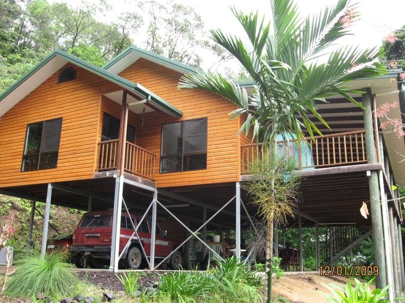 Miallo QLD 4873
