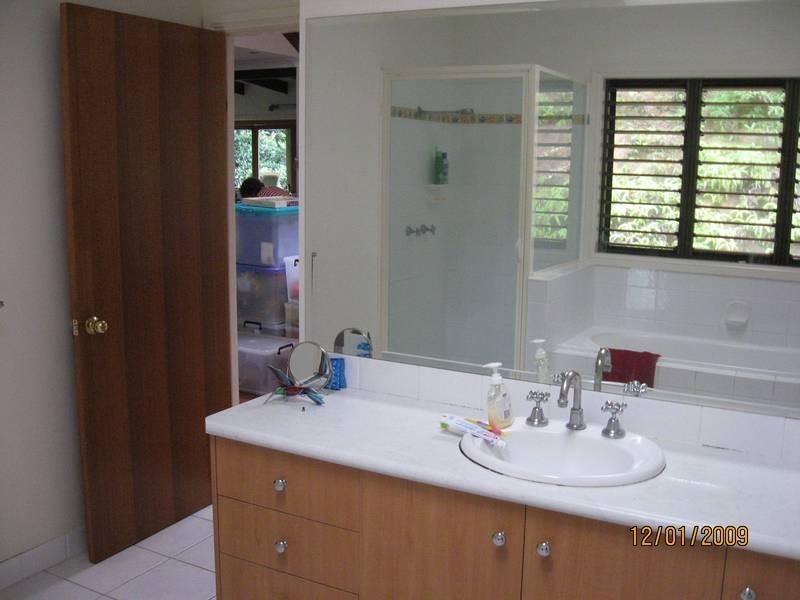 Miallo QLD 4873