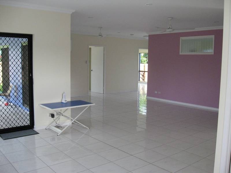Cooya Beach QLD 4873